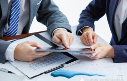 下好发展“先手棋”；打好攻坚“组合拳”；培育增长“新引擎”；筑牢安全“防火墙”；锻造铁军“硬实力”。动员部署讲话优质提纲金句